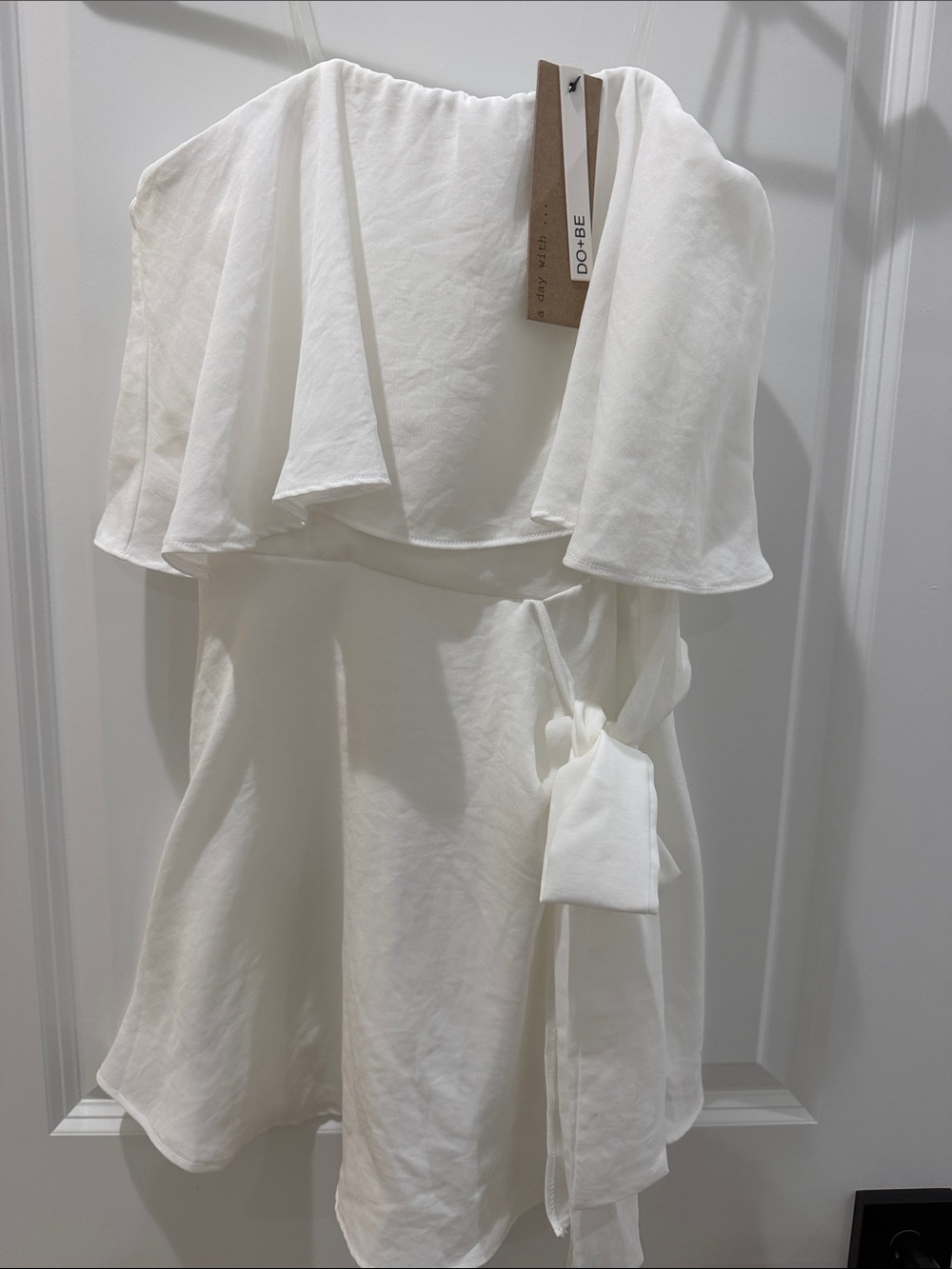 DO+BE White Off-Shoulder Mini Dress with Tie Detail